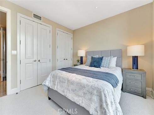 3064 Scholarship , Irvine, CA