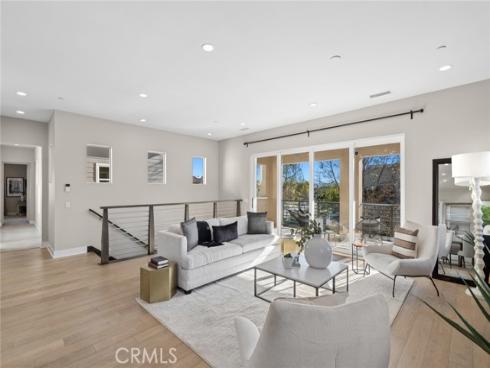 217 Cultivate , Irvine, CA