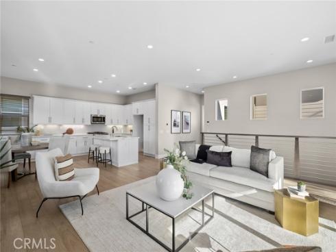 217 Cultivate , Irvine, CA