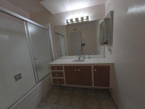 2 Mayapple Way, Irvine, CA
