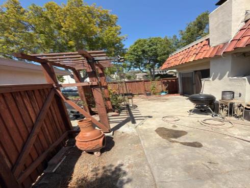 2 Mayapple Way, Irvine, CA