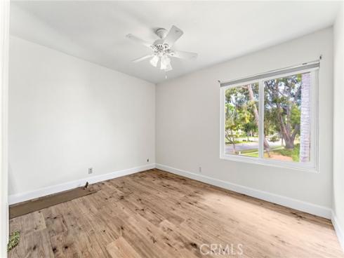 11 Almond Tree , Irvine, CA
