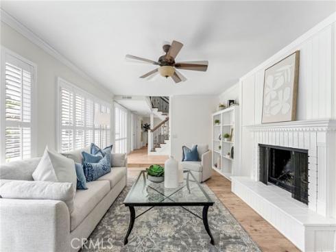 11 Almond Tree , Irvine, CA