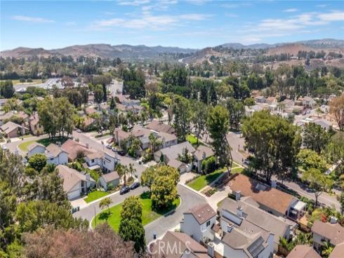 11 Almond Tree , Irvine, CA
