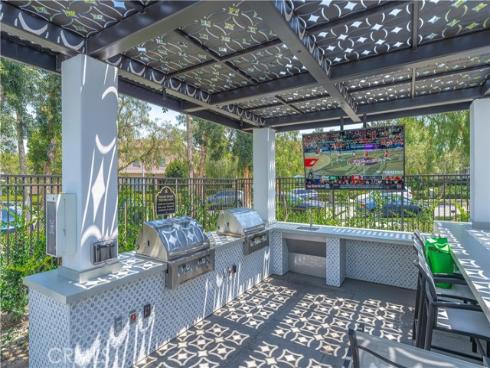 11 Nature , Irvine, CA
