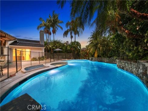 58 Fulton , Irvine, CA
