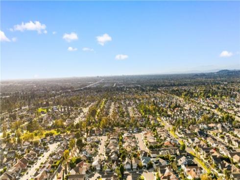 58 Fulton , Irvine, CA