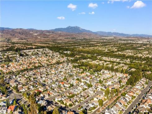58 Fulton , Irvine, CA