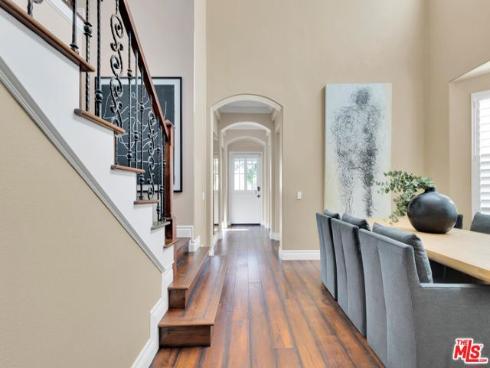 92 Winslow Lane, Irvine, CA