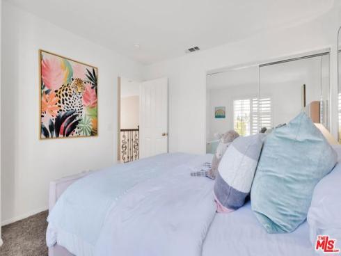 92 Winslow Lane, Irvine, CA