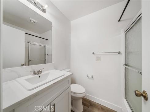 181 Streamwood , Irvine, CA