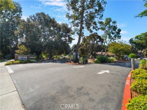181 Streamwood , Irvine, CA