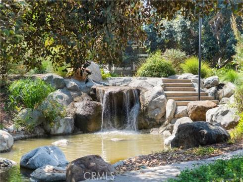181 Streamwood , Irvine, CA