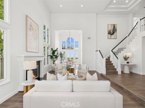 21 Chester , Irvine, CA
