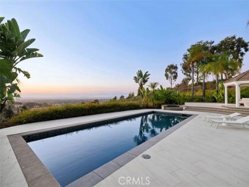 21 Chester , Irvine, CA