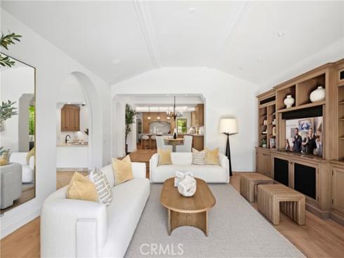 31 Black Hawk , Irvine, CA