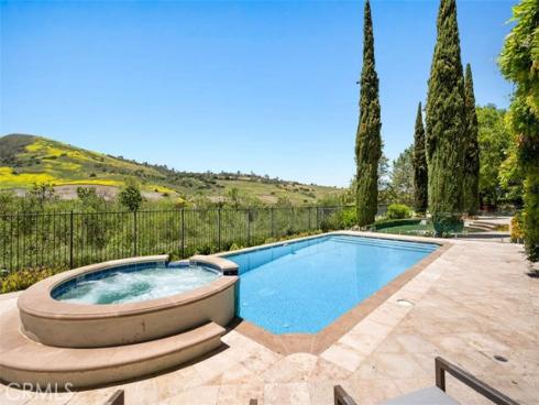 31 Black Hawk , Irvine, CA