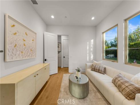 242 Sutters Ml , Irvine, CA
