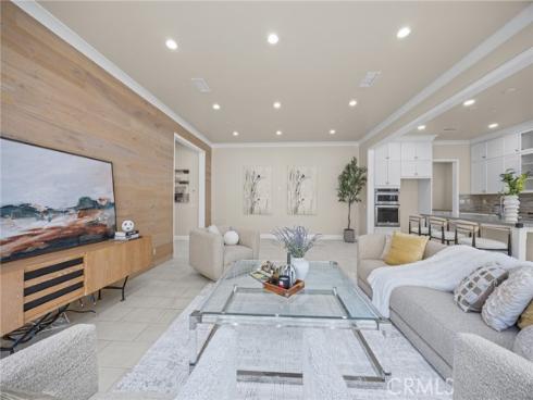 61 Bloomington , Irvine, CA