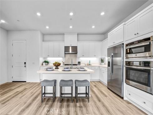 105 Baluster , Irvine, CA