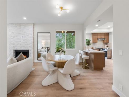 14 Highland , Irvine, CA