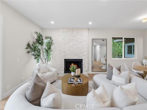 14 Highland , Irvine, CA