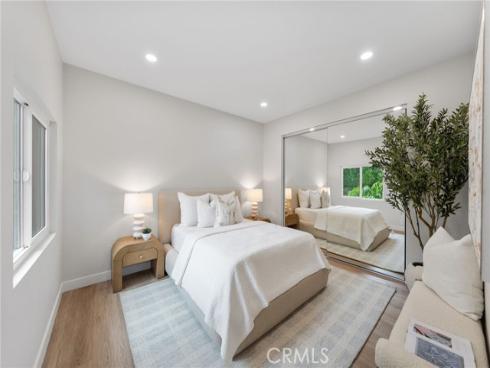 14 Highland , Irvine, CA