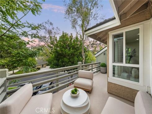 14 Highland , Irvine, CA