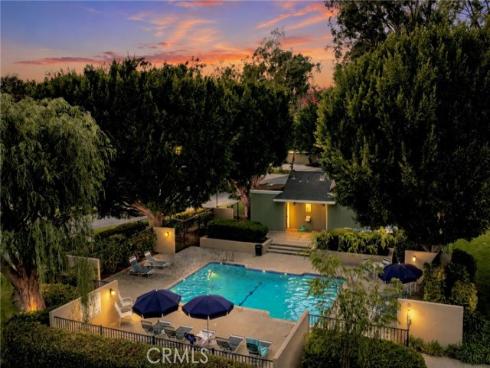 14 Highland , Irvine, CA