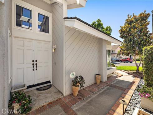 25 Eden , Irvine, CA