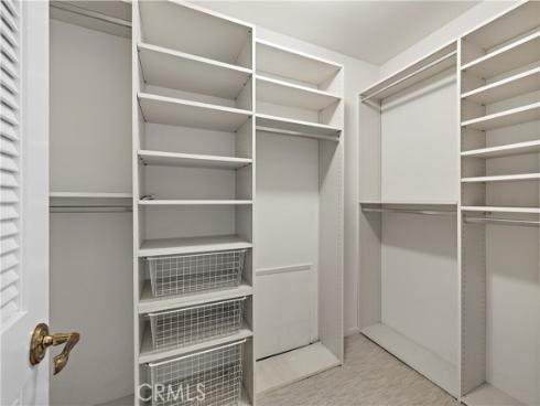 25 Eden , Irvine, CA