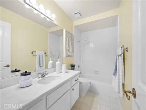 25 Eden , Irvine, CA