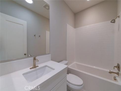 124 Holly Springs , Irvine, CA