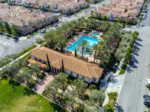 124 Holly Springs , Irvine, CA