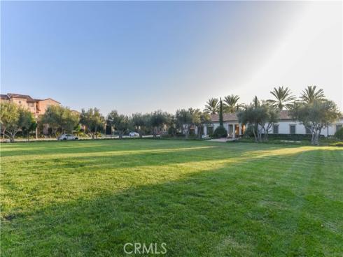 124 Holly Springs , Irvine, CA