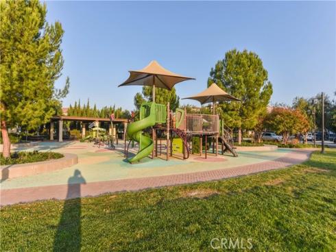124 Holly Springs , Irvine, CA