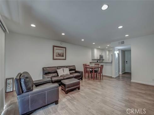 322 Orange Blossom , Irvine, CA