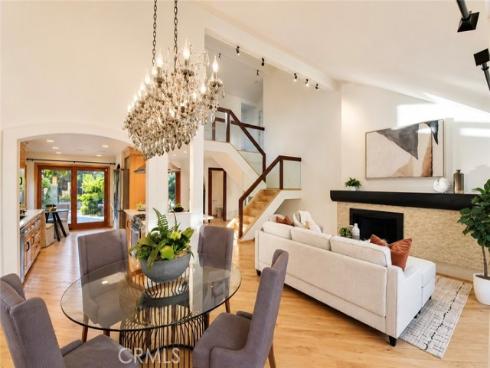28  Cambridge  , Irvine, CA