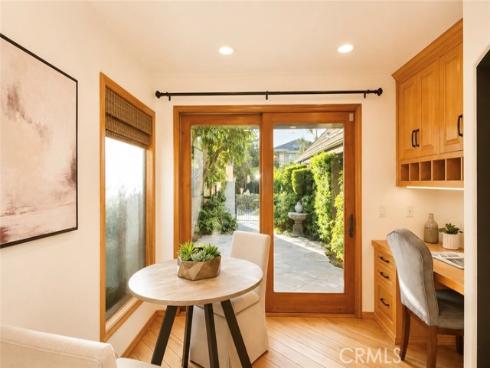 28  Cambridge  , Irvine, CA