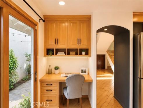 28  Cambridge  , Irvine, CA