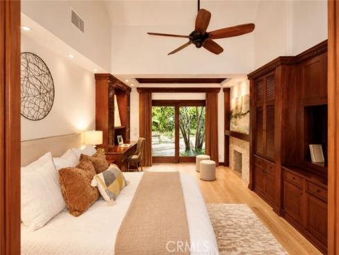 28  Cambridge  , Irvine, CA