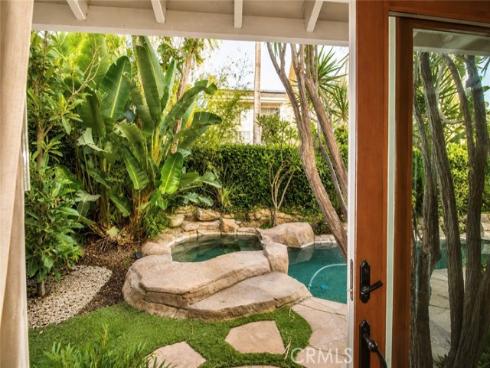 28  Cambridge  , Irvine, CA