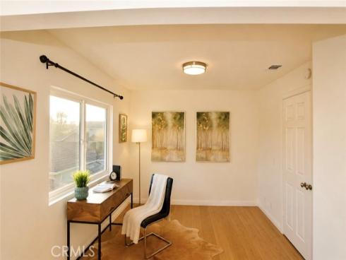 28  Cambridge  , Irvine, CA