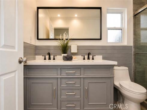 28  Cambridge  , Irvine, CA
