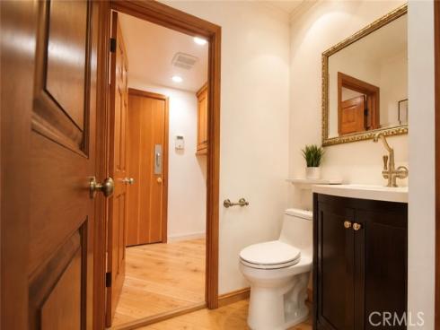 28  Cambridge  , Irvine, CA