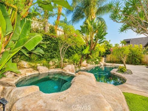 28  Cambridge  , Irvine, CA
