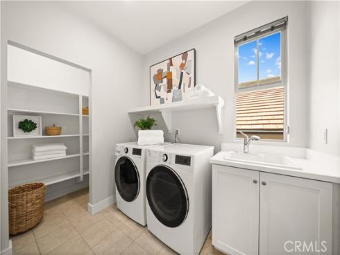 105  Yellow Iris  , Irvine, CA