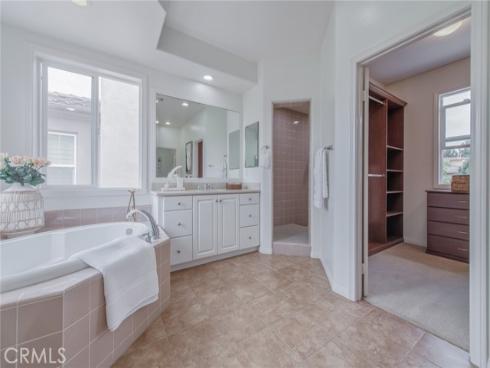 36 Trailing Ivy , Irvine, CA
