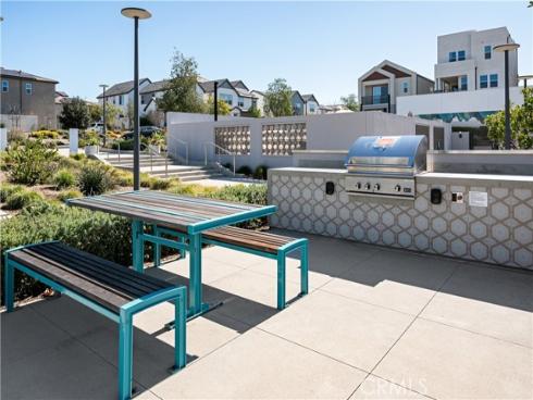 175 Sash , Irvine, CA