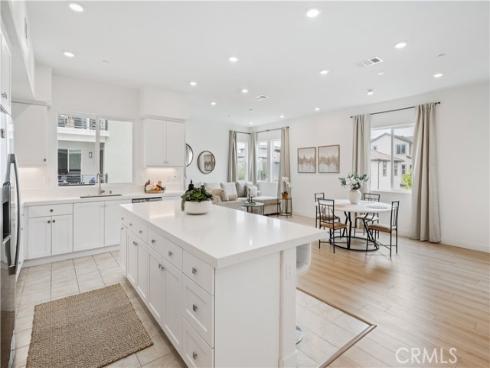 175 Sash , Irvine, CA